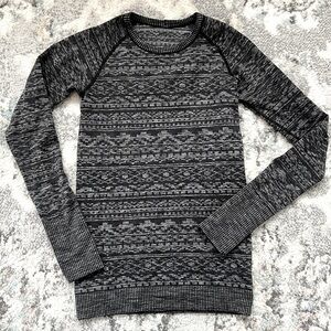 Lululemon Rest Less Pullover in Heathered Black